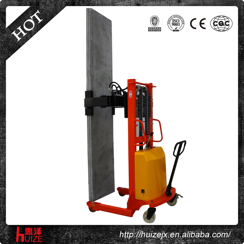 半電動堆高車(夾抱翻轉90度) 半電動堆高車(夾抱翻轉90度)