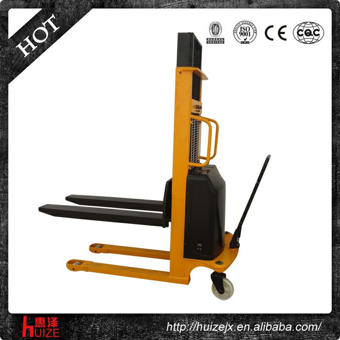 半電動堆高車(雙門架) 半電動堆高車(雙門架)